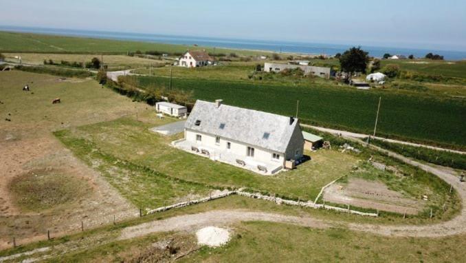 La Cricque Villa Cricqueville-en-Bessin Exteriör bild